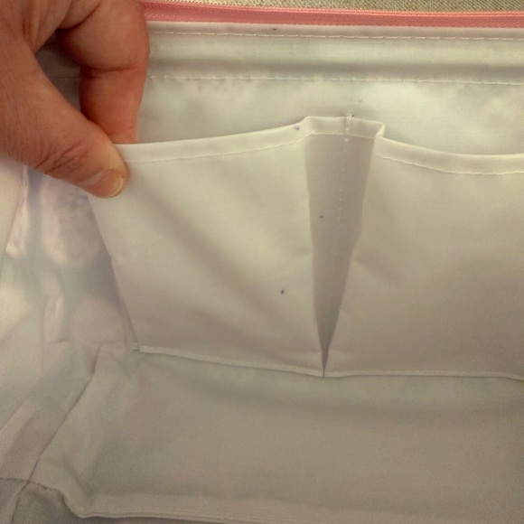 Scout “Big Mouth” Makeup/Cosmetic Bag - Picture 5 of 6